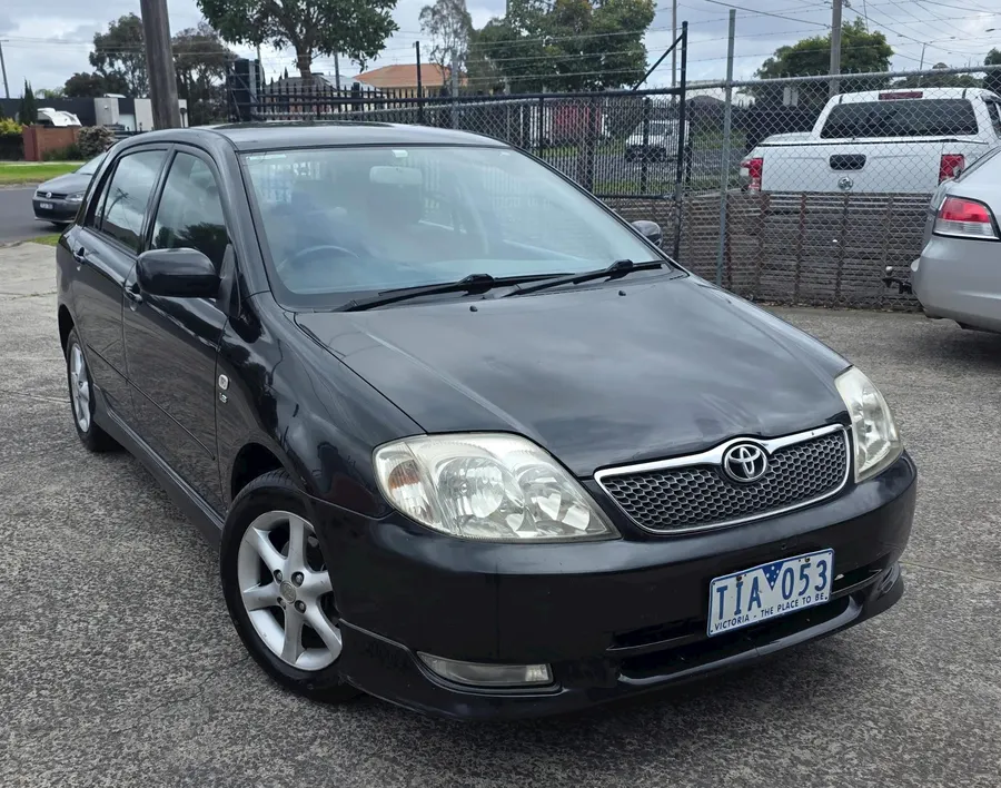TOYOTA COROLLA
