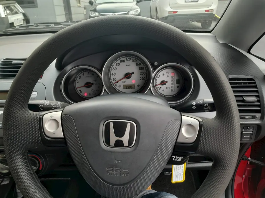 Vehicle Thumbnail 11