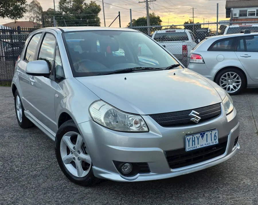 SUZUKI SX4