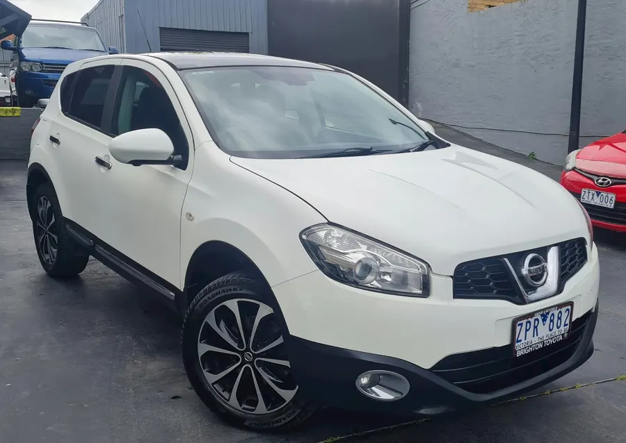 NISSAN DUALIS